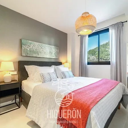 Higueronrentals La Perla Apartment